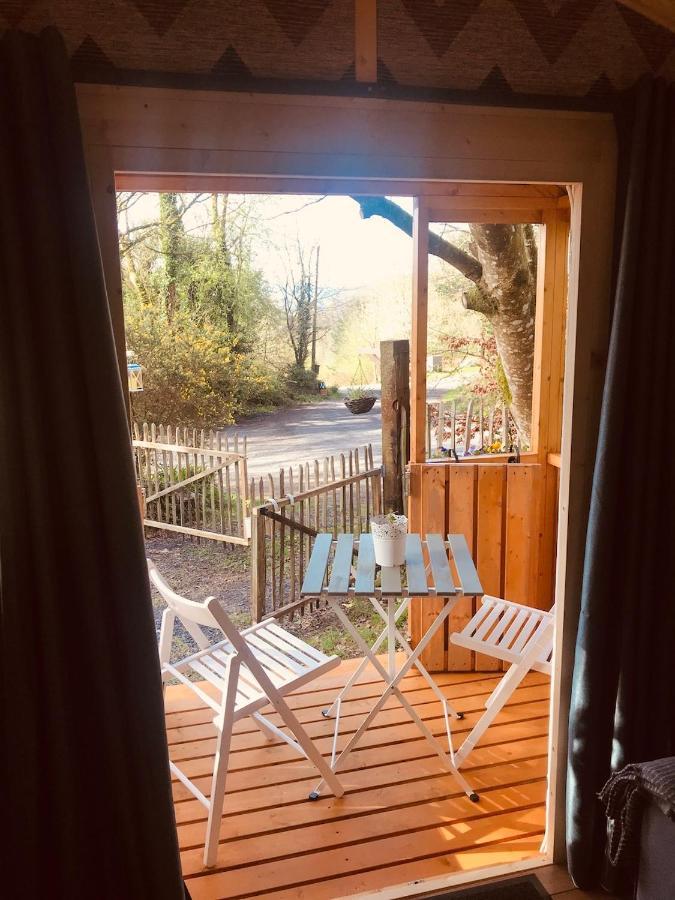 Relax In The Unique And Cosy Off-grid Eco Shepherd's Hut Between Heaven And Earth *