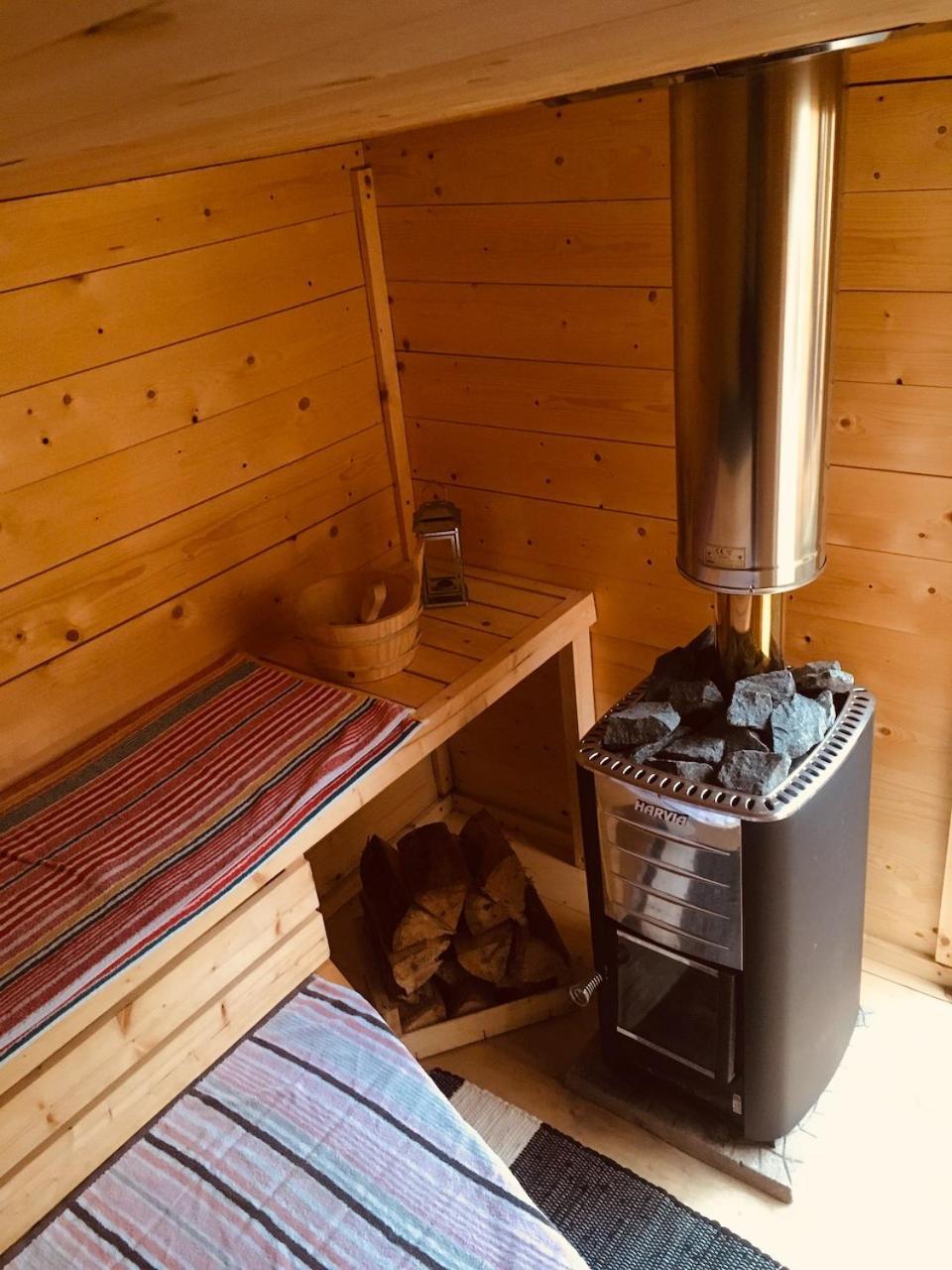 Relax In The Unique And Cosy Off-grid Eco Shepherd's Hut Between Heaven And Earth